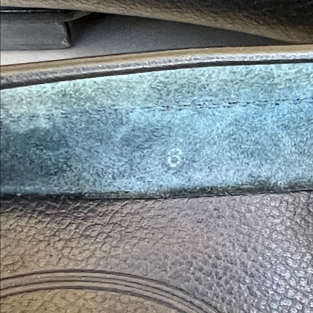Tod's Black Leather Loafers - Picture 3 of 16
